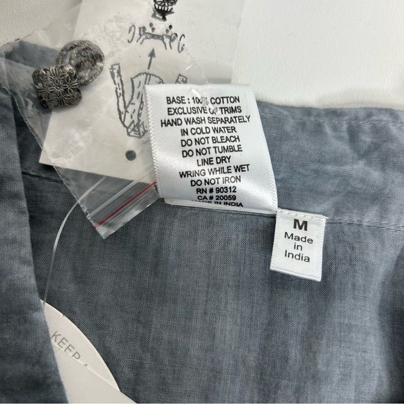 PARSLEY SAGE New Women Size M Slate Blue Lace Overlay Button Down Blouse Top. - Picture 11 of 12